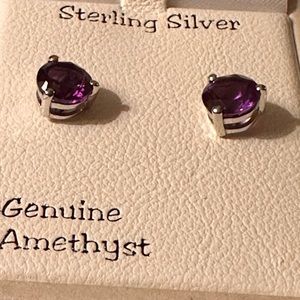 New Genuine  7mm Amethyst Earrings SS